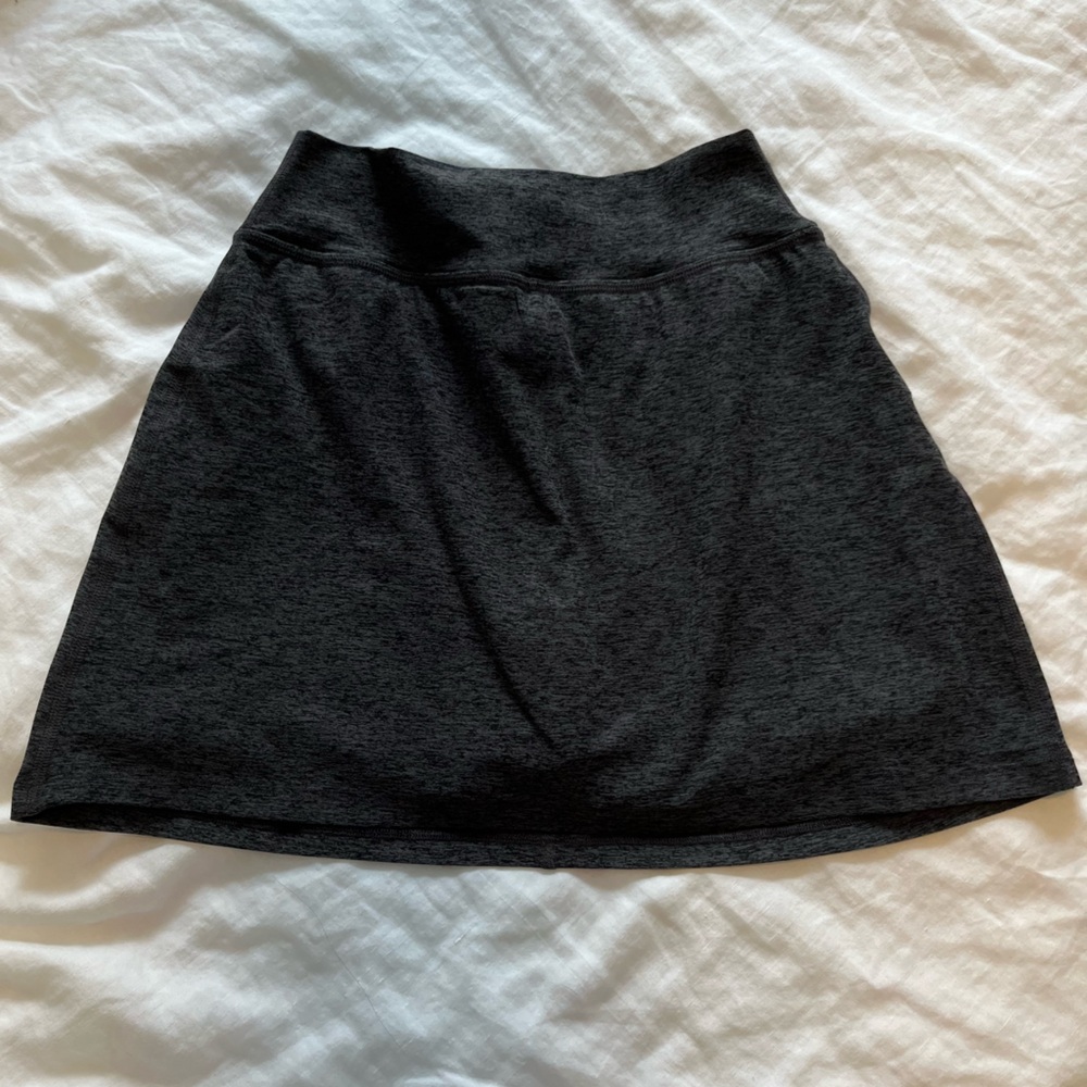 Beyond Yoga Skirt - Size Medium - Dark Grey